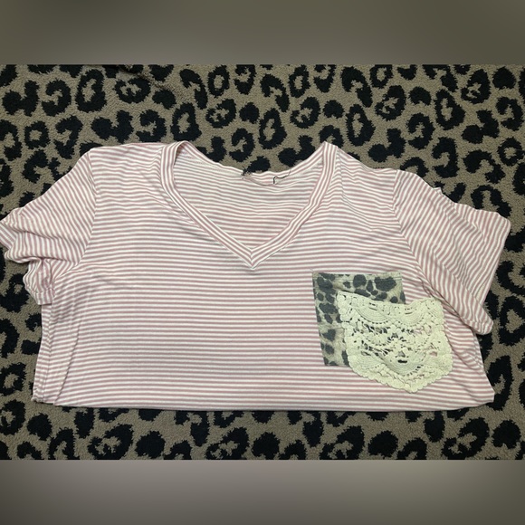 Pocket T/Shirt - Picture 2 of 2